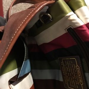 Very Vintage old Coach Saddle crossbody bag. Priced low due condition.